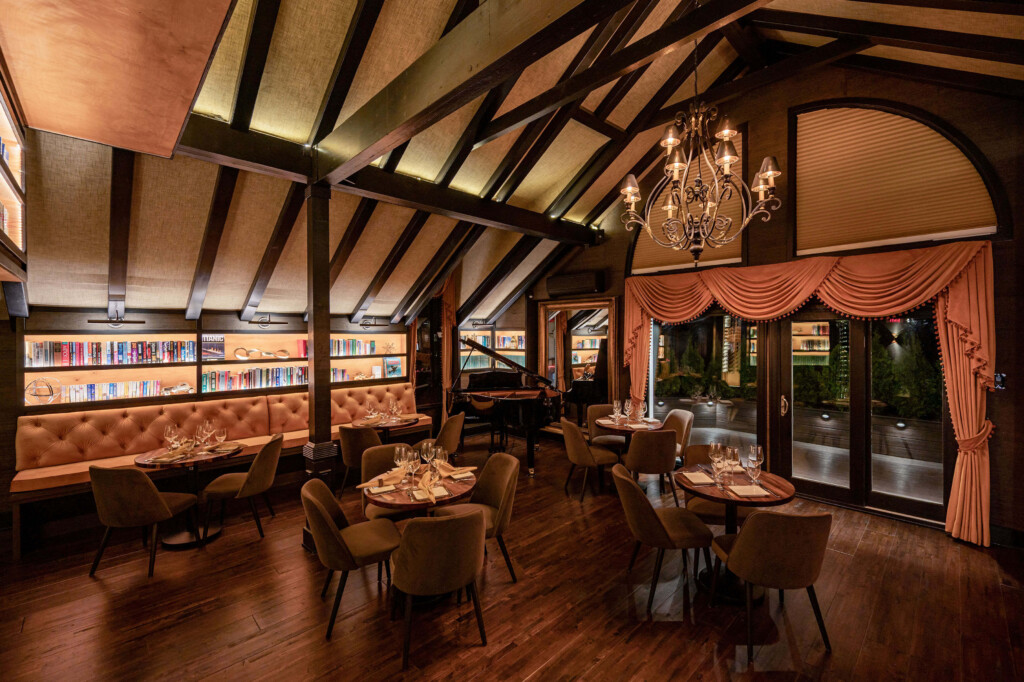 Wine Bar & Martini Lounge in Doylestown, PA Frost