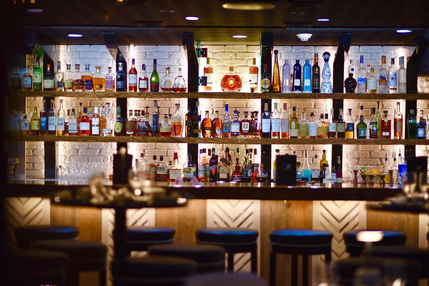 Wine Bar & Martini Lounge in Doylestown, PA Frost