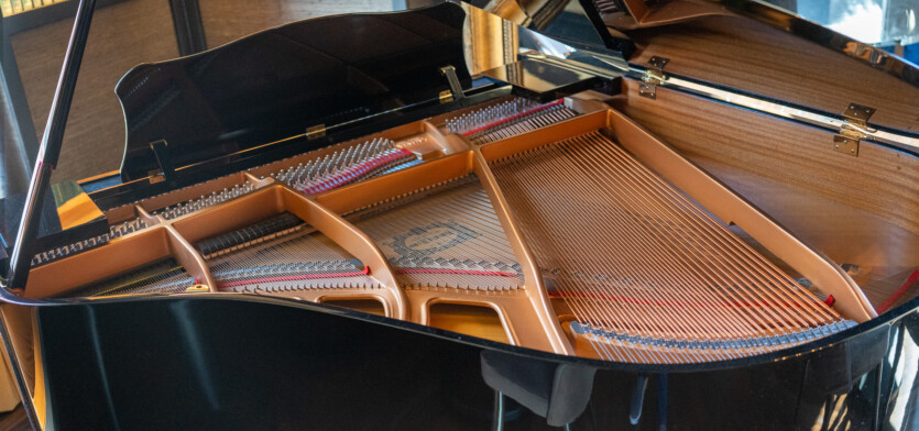 An open piano.